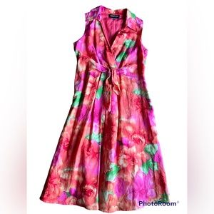 Jones of New York floral %100 linen v-neck dress ladies 10 petite